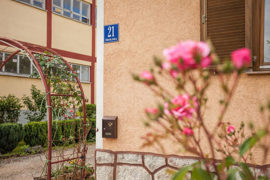 Apartment Tomasevic Slunj Exterior foto