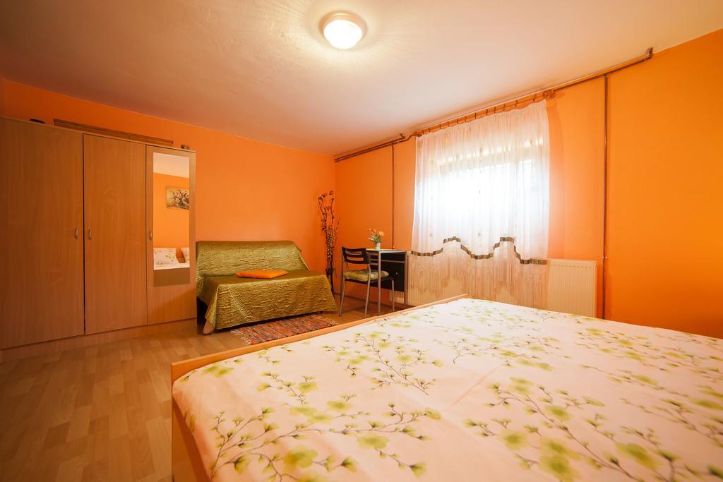 Apartment Tomasevic Slunj Exterior foto